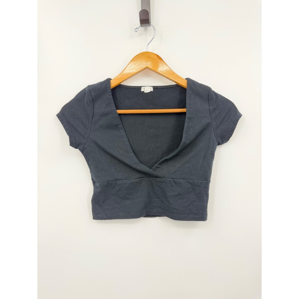 Garage Surplice Crop Top Women Size S Black Deep V-Neck Short Sleeve Stretch